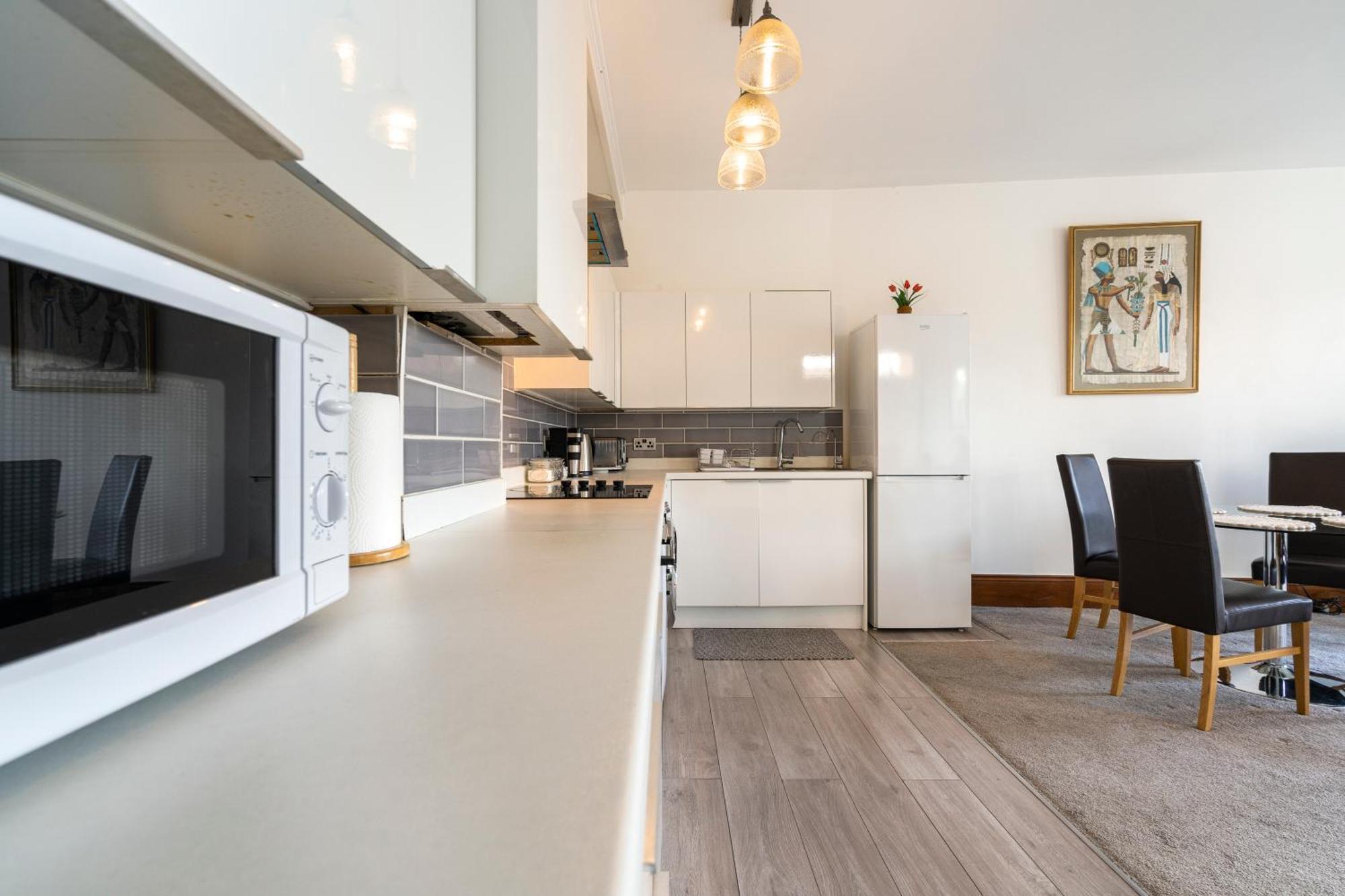 Modern 2 Bedroom Apartment In Mitcham, London Kültér fotó